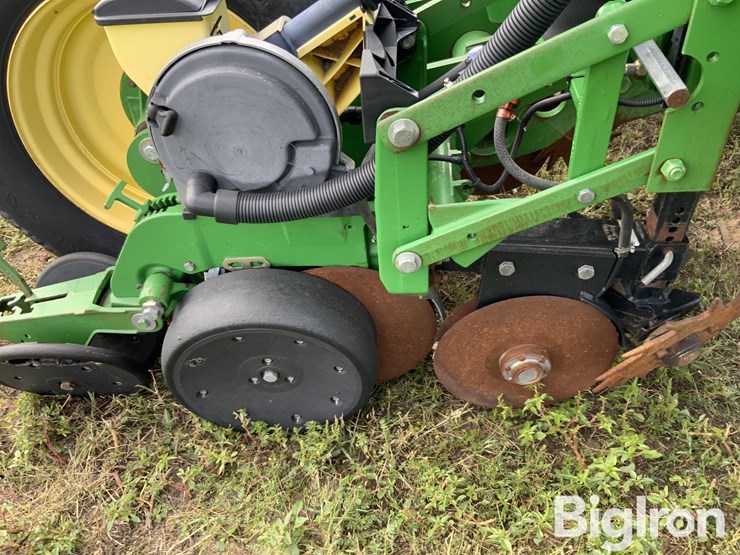 john-deere-1770nt-image-14