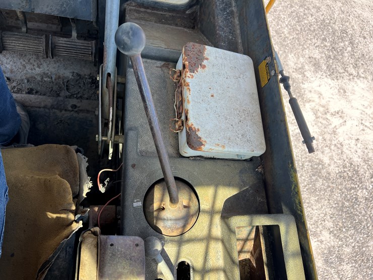 john-deere-850-image-19