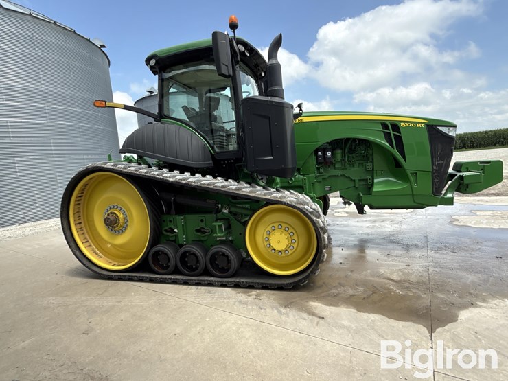 2019-john-deere-8370rt-image-4