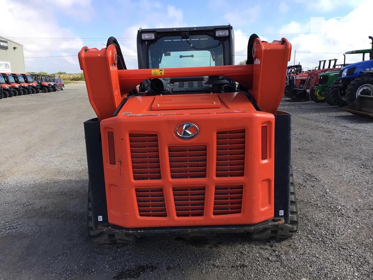 2024-kubota-svl97-2-image-4