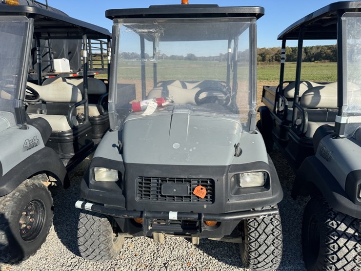 2020-club-car-carryall-1700-image-2