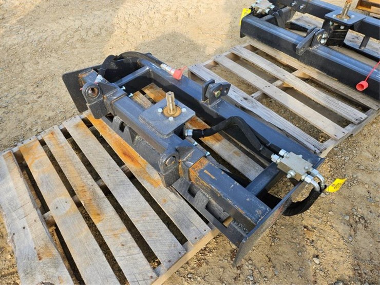 #3158-•-new-land-honor-pha-16-2c-3pt-hitch-adaptor-image-1