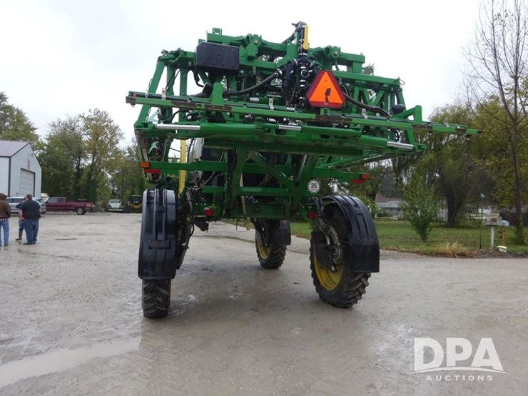 2017-john-deere-r4038-image-31