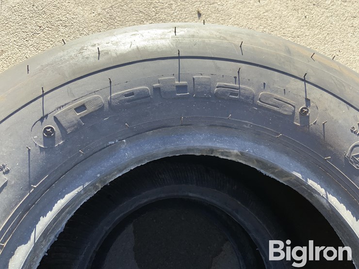 petlas-12.5l-15-implement-tires-image-10