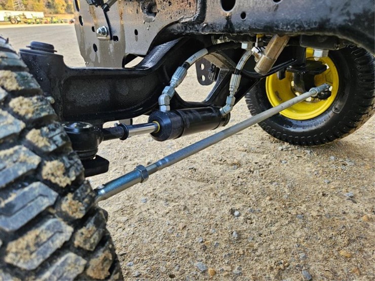 john-deere-x730-image-24