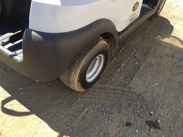 2020-club-car-tempo-2-passenger-golf-cart,-image-8