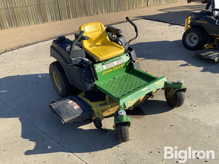 2014-john-deere-z425-image-3