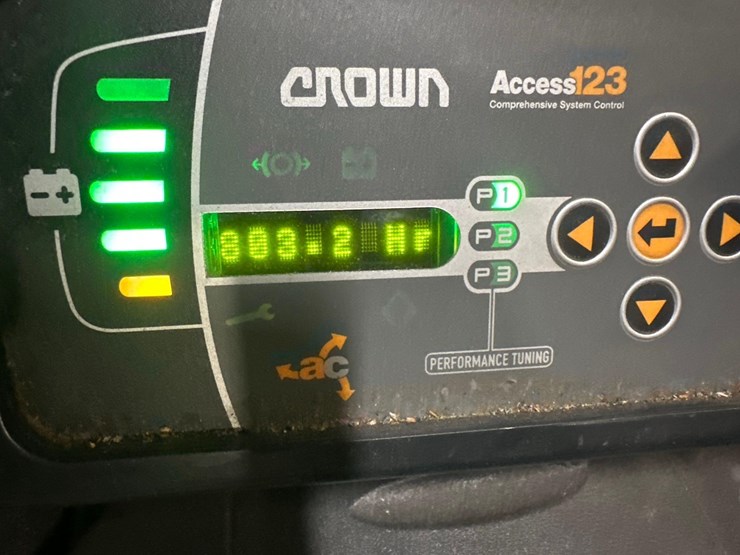 2019-crown-pe4500-60-image-3