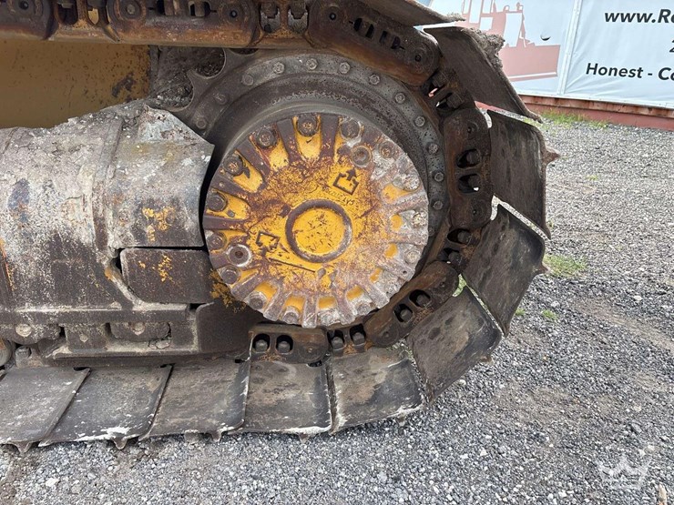 2020-caterpillar-d5k2-lgp-image-30
