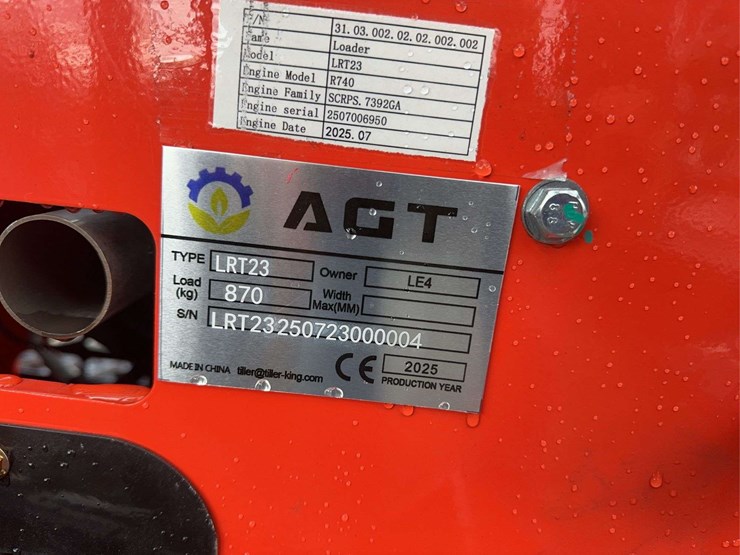 2025-agt-lrt23-mini-skid-steer-loader-image-9