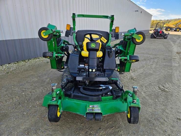 2021-john-deere-1600-turbo-image-19