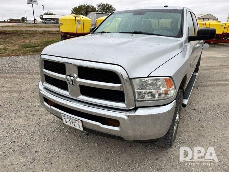 2017-ram-2500-heavy-duty-slt-4x4-pickup-(gp11747,-unit-98702)-image-2