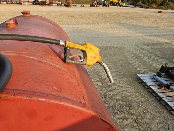 #3145-•-500-gallon-fuel-tank-image-7