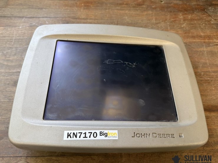 john-deere-2600-image-1