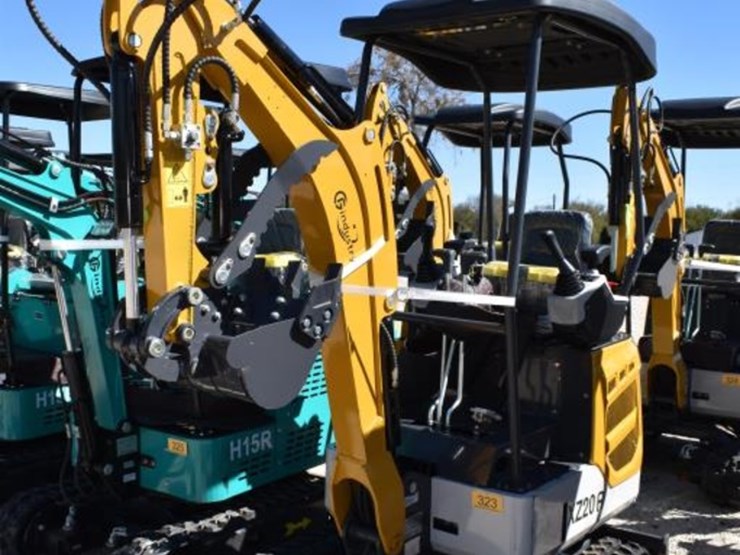 cfg-xz20r-mini-excavator-(serial-#-xz20r202508310344)-(k)-image-1