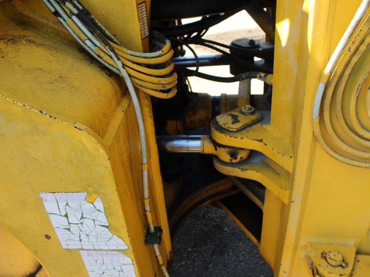 komatsu-wa500-3l-image-6