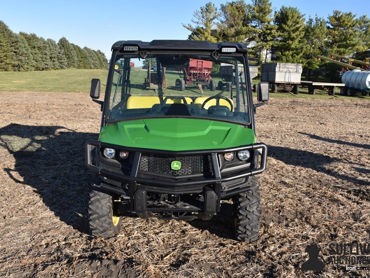 2020-john-deere-2020-image-2