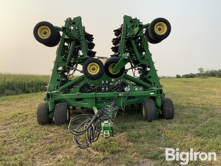 john-deere-1890-image-2