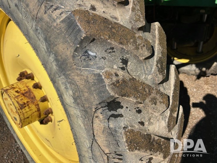 2014-john-deere-r4038-image-9