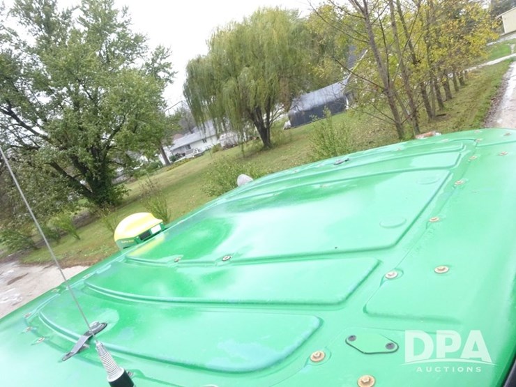 2017-john-deere-r4038-image-111