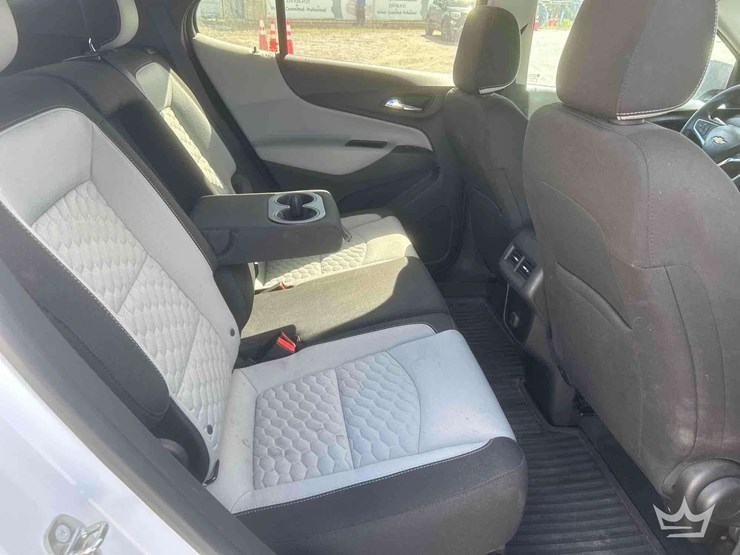 2018-chevrolet-equinox-image-23