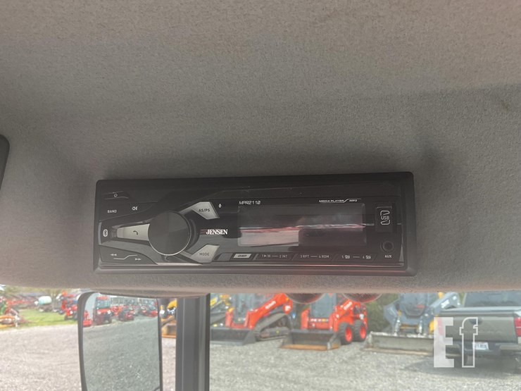 2020-kubota-lx3310hsdc-image-21