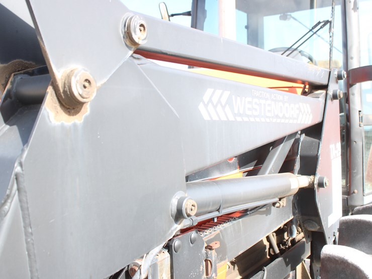 1992-agco-allis-8630-image-58