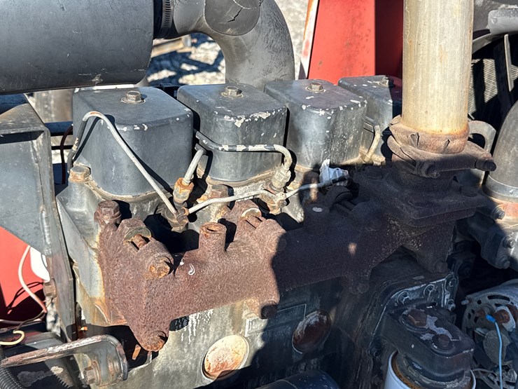 case-ih-4390-image-16