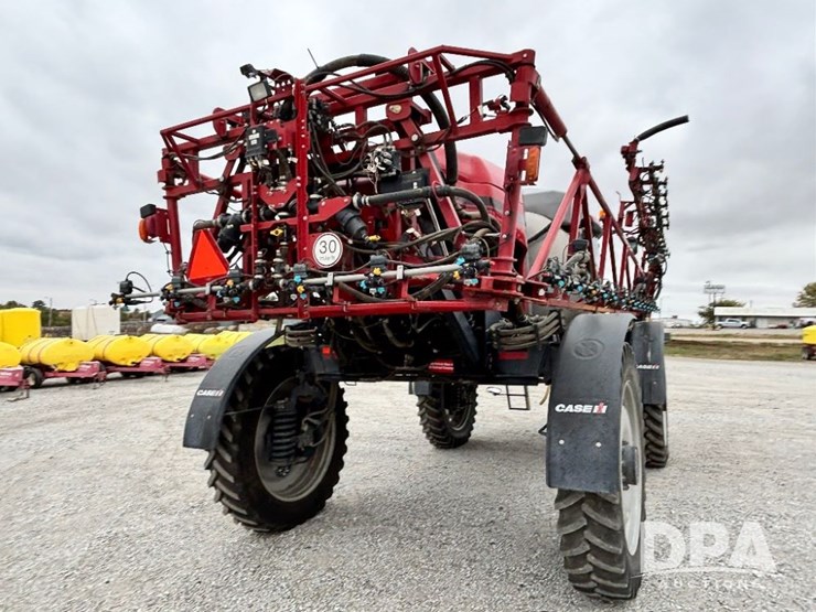 2019-case-ih-patriot-4440-image-12