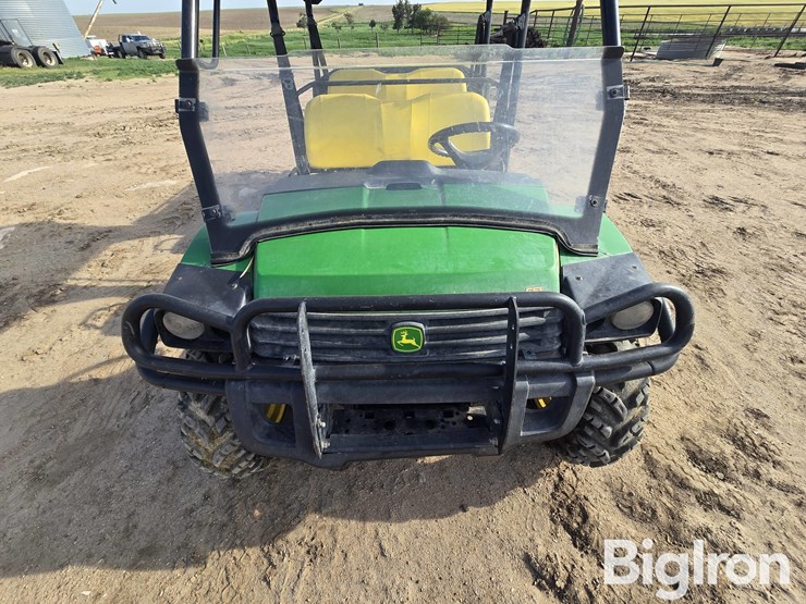 2013-john-deere-gator-image-11