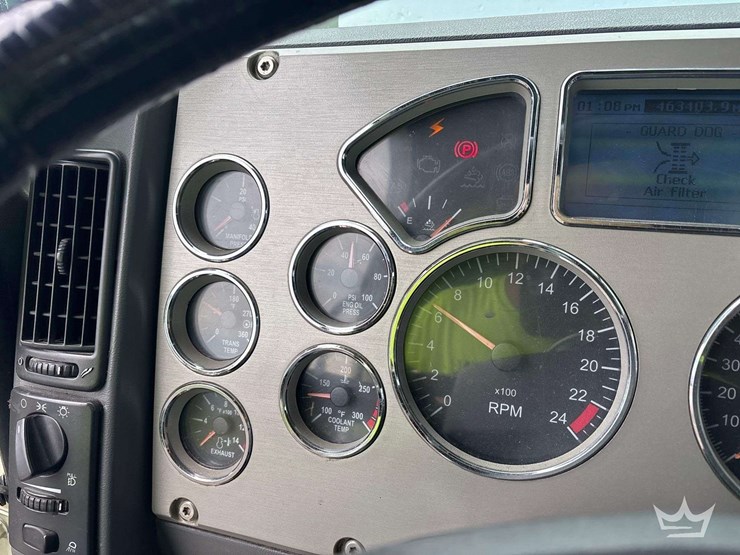 2012-mack-cxu613-day-cab-t/a-wet-kit-truck-tractor-image-30