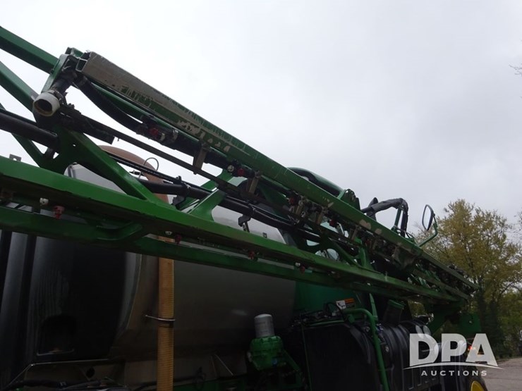 2015-john-deere-r4038-image-76