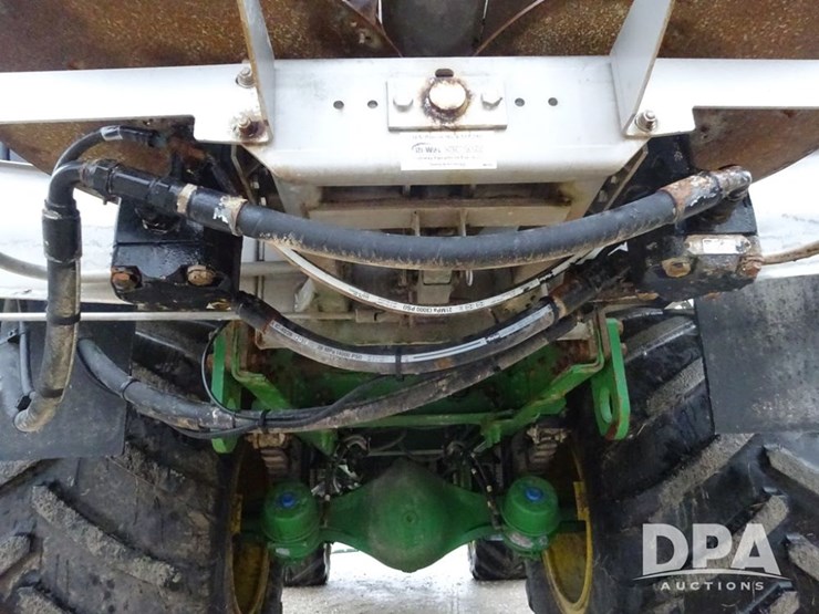 2018-john-deere-f4365-image-63