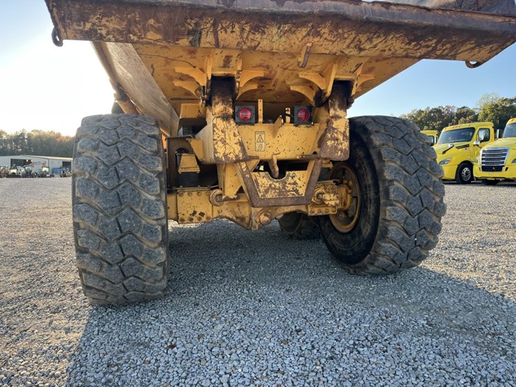 2000-volvo-a35c-image-9