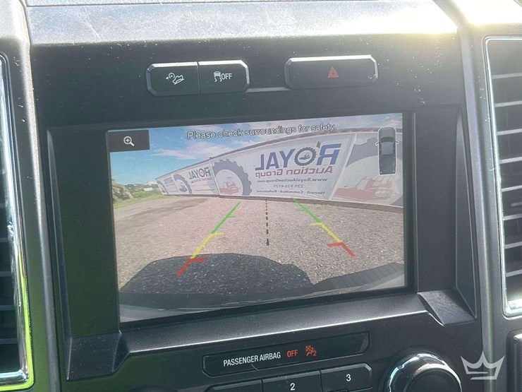 2015-ford-f150-image-16