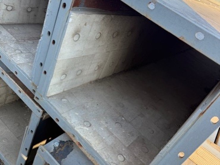 5---unused-square-schlagel-down-spout-(pd5304)-image-3