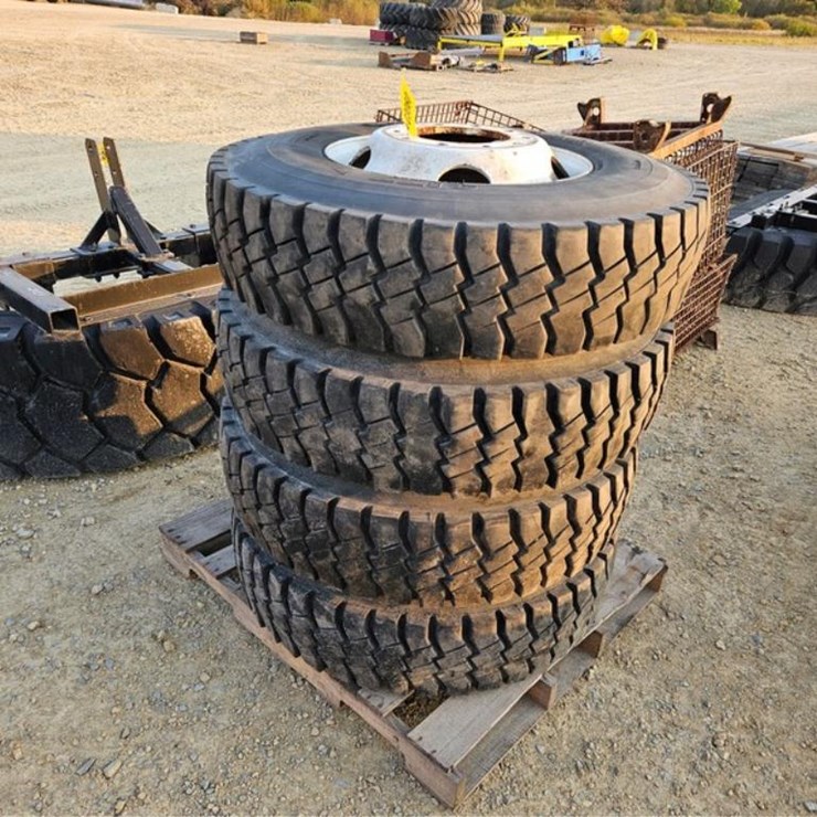 #3060 • Good Year (4) 12R-22.5 Tires & Rims