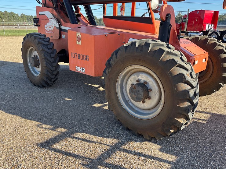 sky-trak-6042-image-6