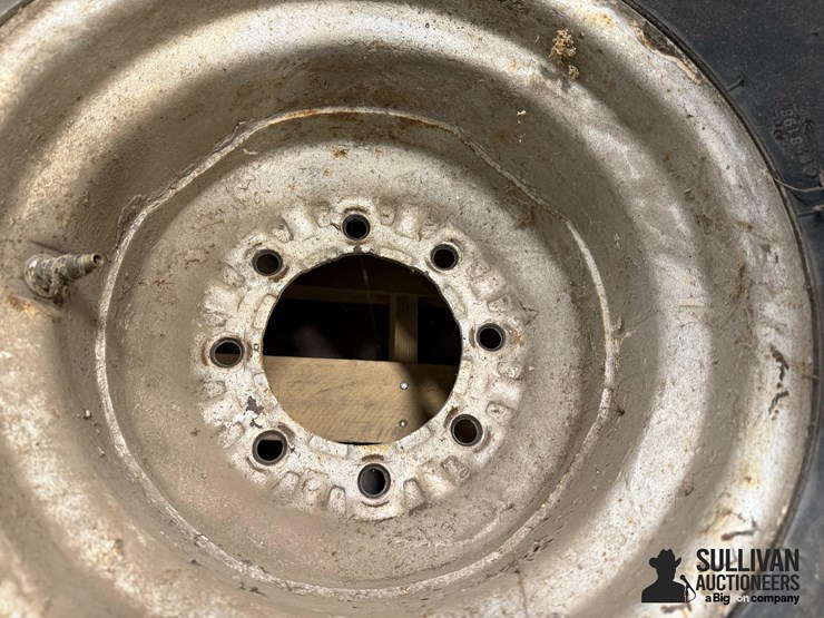 implement-tires-&-rims-image-13