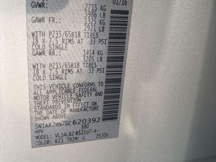 2016-nissan-pathfinder-image-5