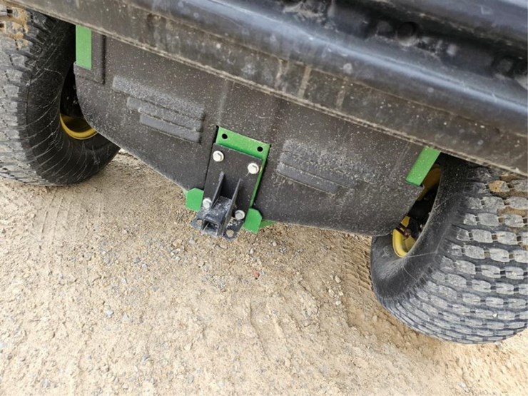 2011-john-deere-gator-image-19