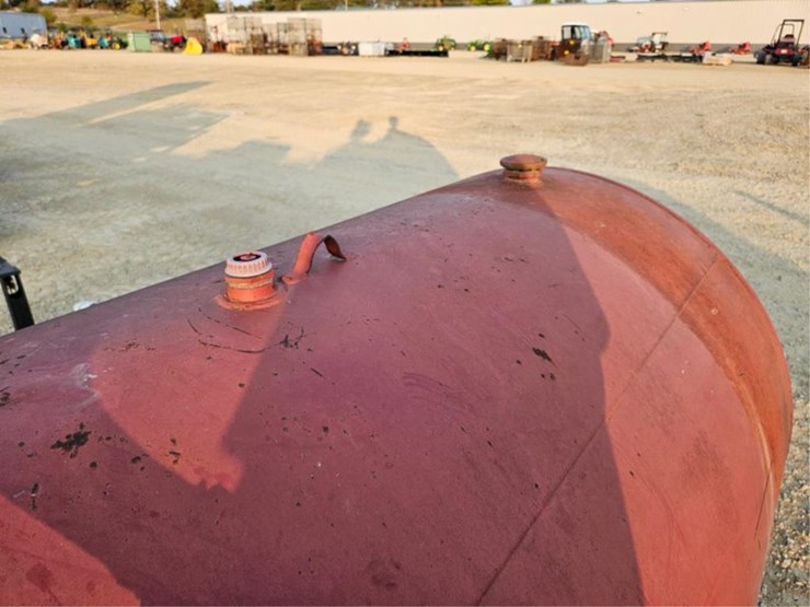 #3145-•-500-gallon-fuel-tank-image-10