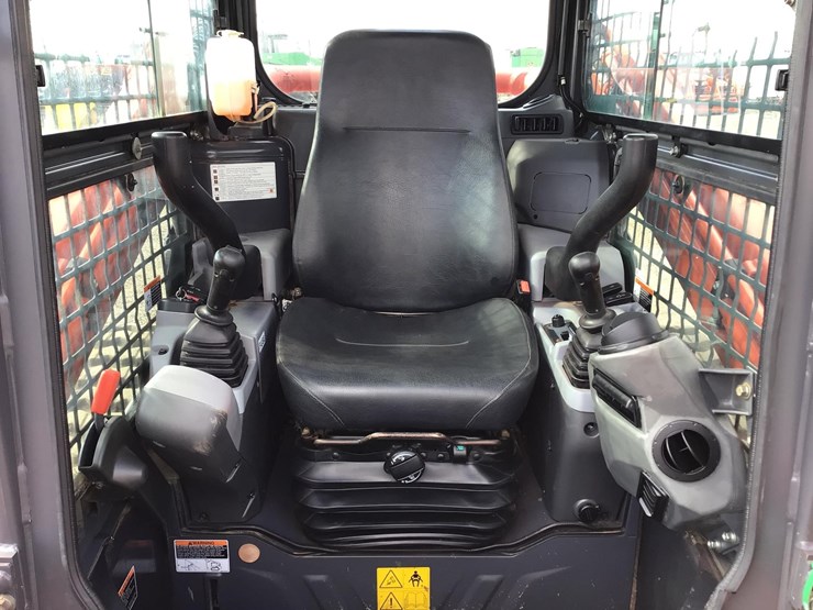 2016-kubota-svl75-2-image-12