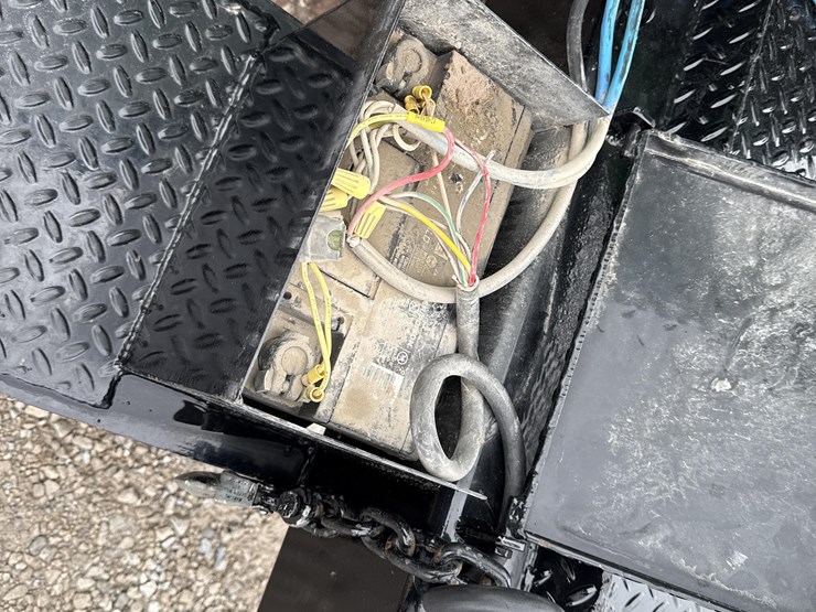 shop-made-t/a-500-gal-portable-diesel-tank-image-11