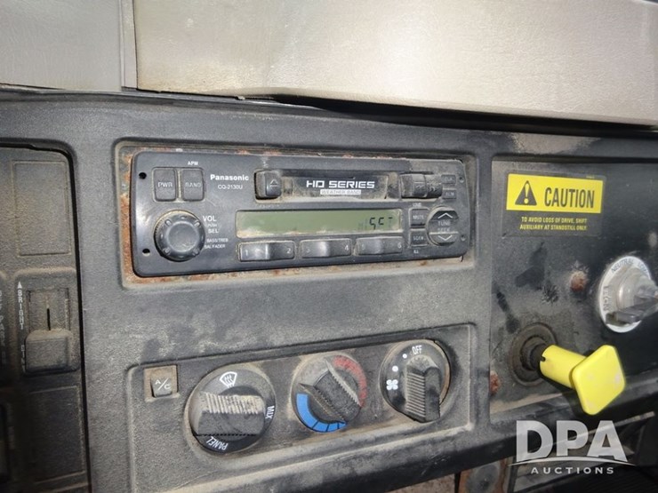 2002-international-2554-image-70