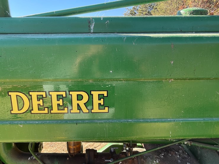john-deere-b-image-36