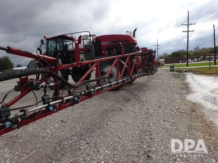 2019-case-ih-patriot-3340-image-34