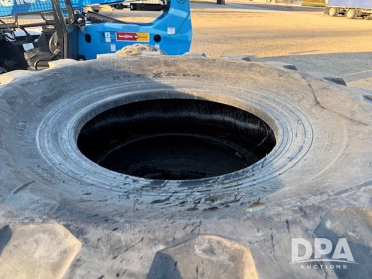 4-maxam-tires-(pd5263)-image-4