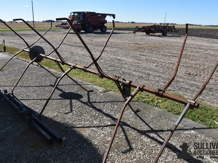american-machine-6-row-corn-reel-w/brackets-image-6