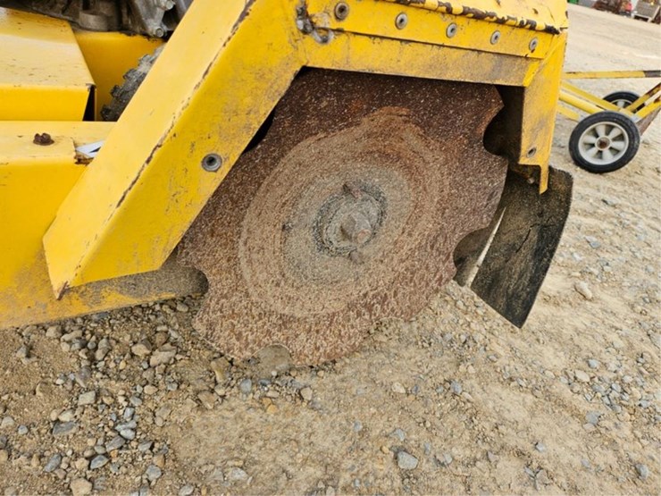 #3159-•-bedsharpener-900-bed-edger-image-10